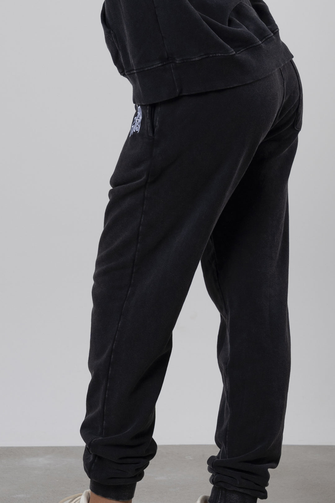 ETERNAL RISE OVERSIZE PANT